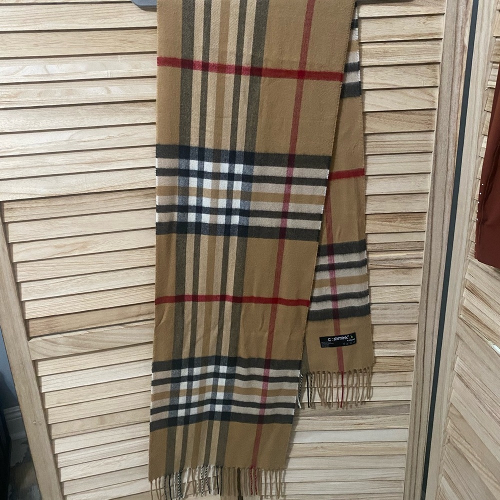 Cashmink plaid scarf